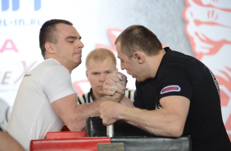 Mistrzostwa Polski 2014 - eliminacje do półfinałów oraz FINAŁY JUNIORÓW I NIEPEŁNOSPRAWNYCH- PRAWA RĘKA WYNIKI # Siłowanie na ręce # Armwrestling # Armpower.net