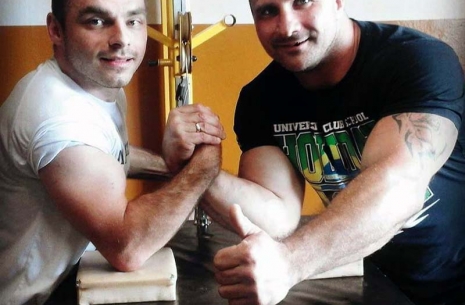 Patryk „Zwierzak” Weterle - „Chciałbym potrenować z Rustamem!” # Siłowanie na ręce # Armwrestling # Armpower.net