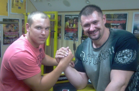 Ukraiński zawodnik podbija polskie turnieje # Siłowanie na ręce # Armwrestling # Armpower.net