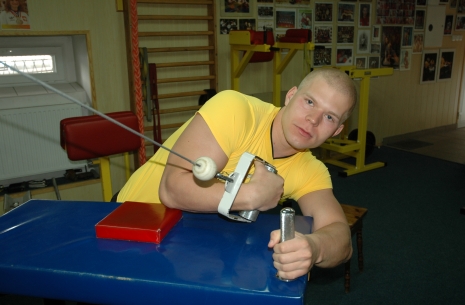 Trenuj biceps z Tomaszem Szewczykiem # Siłowanie na ręce # Armwrestling # Armpower.net