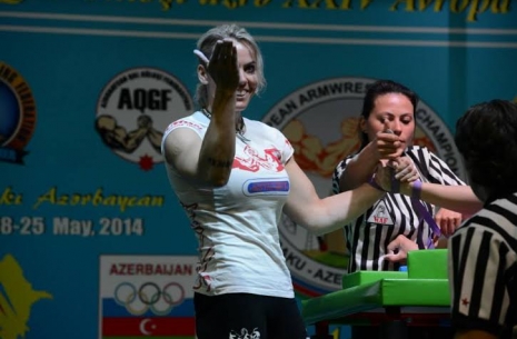 Marlena Wawrzyniak zgarnęła w Baku złoto! # Siłowanie na ręce # Armwrestling # Armpower.net