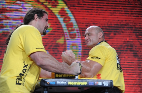 Aleksiej Semerenko: „Nie mam z kim walczyć” # Siłowanie na ręce # Armwrestling # Armpower.net