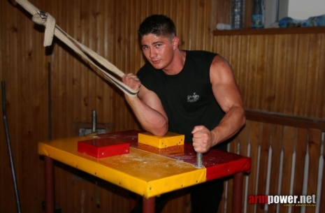 Marcin Lachowicz – moje przygotowania do zawodów # Siłowanie na ręce # Armwrestling # Armpower.net