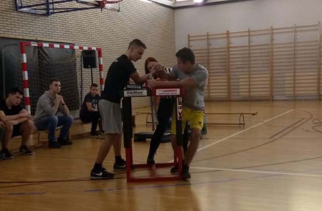 Mistrzostwa LO nr 5 w Gdyni # Siłowanie na ręce # Armwrestling # Armpower.net
